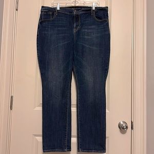 Old Navy Curvy 16W Short never worn jeans